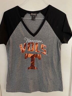 Tennessee Vols Raglan Tshirt Medium